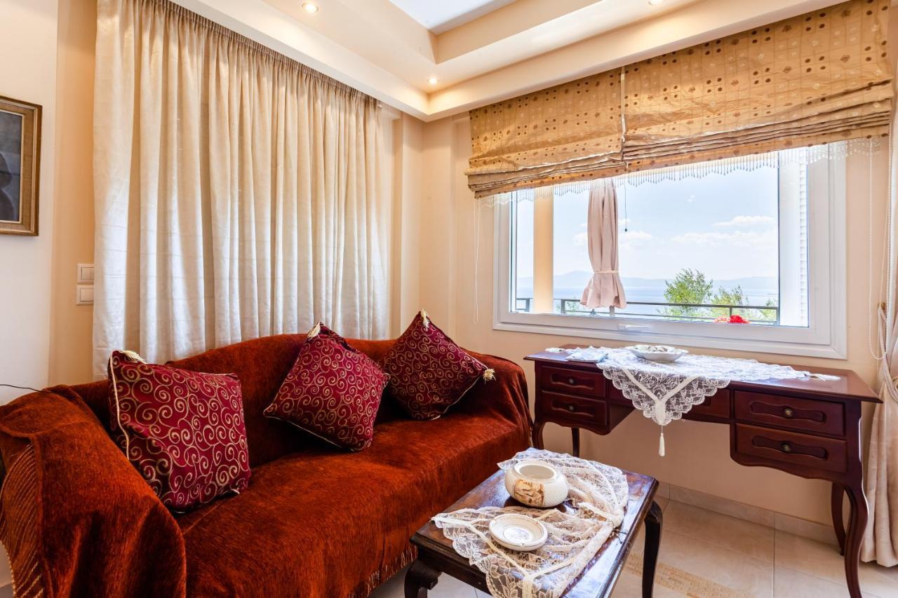 Verga Majestic Sunsets - Elegant & Secluded Retreat Kalamata Dış mekan fotoğraf