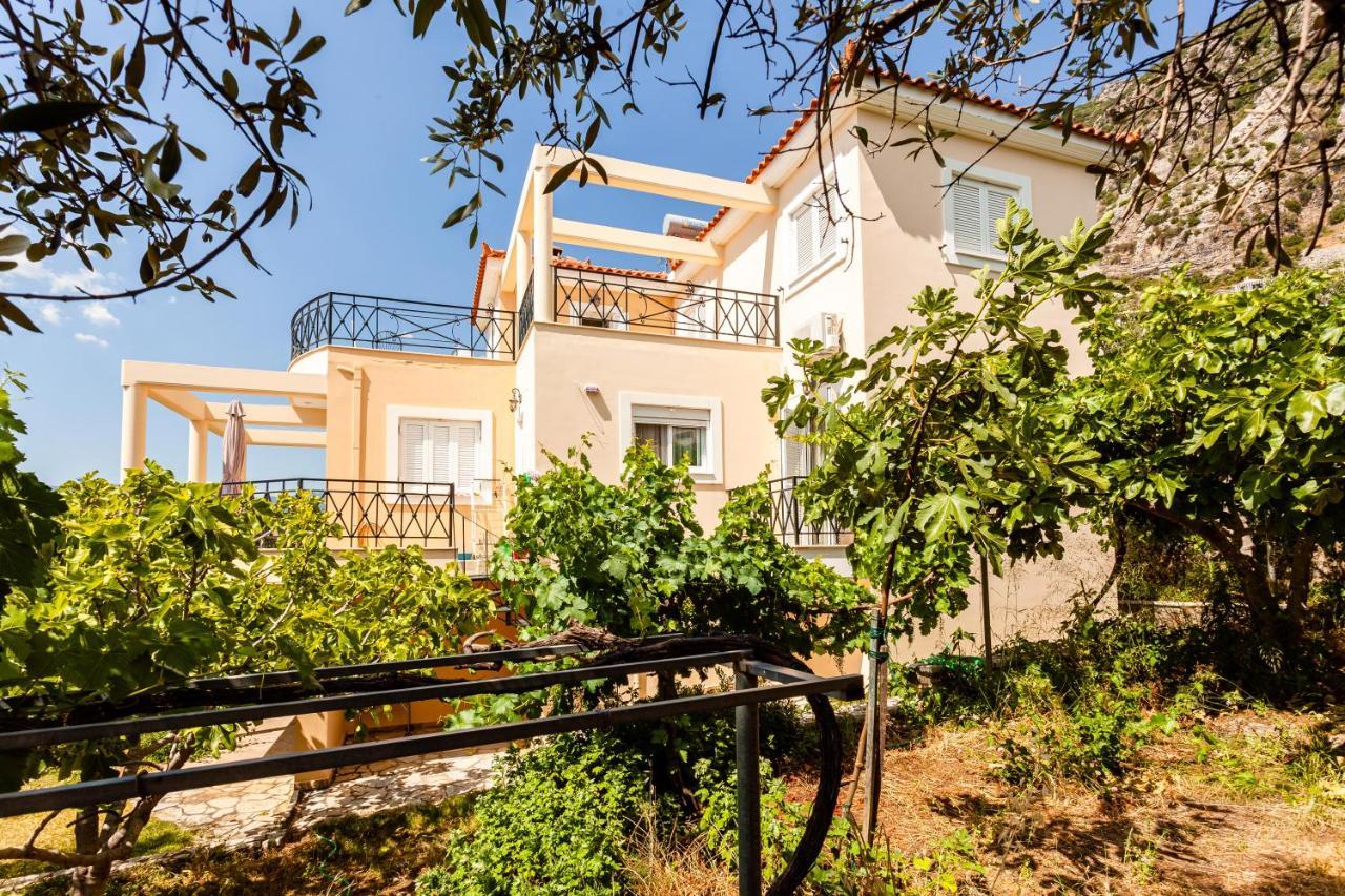 Verga Majestic Sunsets - Elegant & Secluded Retreat Kalamata Dış mekan fotoğraf