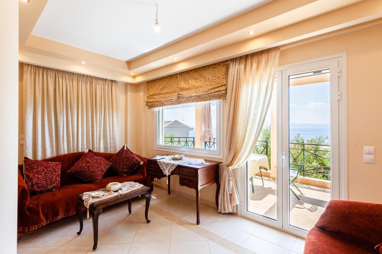 Verga Majestic Sunsets - Elegant & Secluded Retreat Kalamata Dış mekan fotoğraf